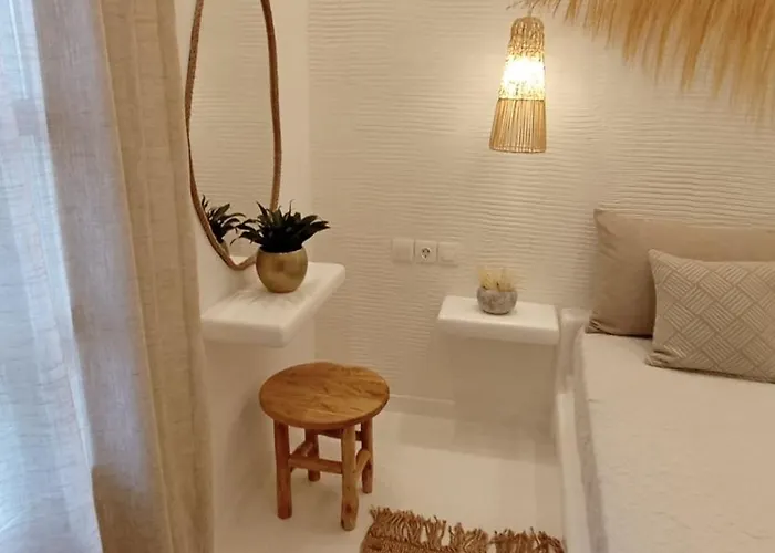 Evdion Naxos Town * Naxos City